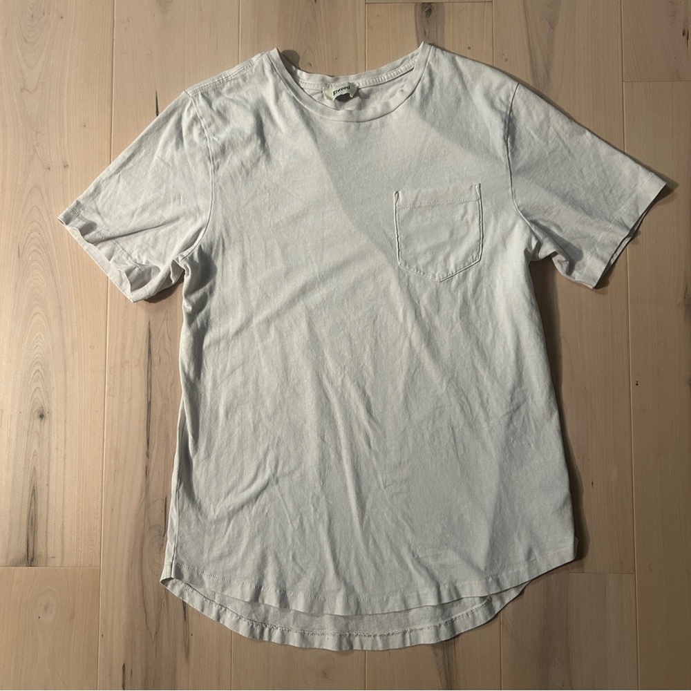 Elwood core curved hem tshirt